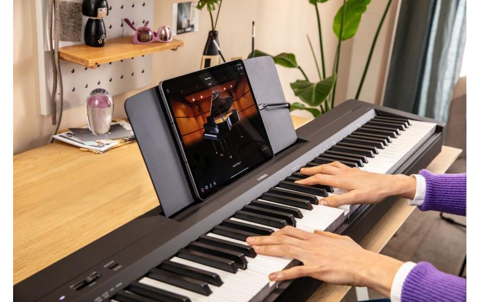 E-Piano P-145B<br>Perfekt für Anfänger mit dem Interesse am Klavierspiel