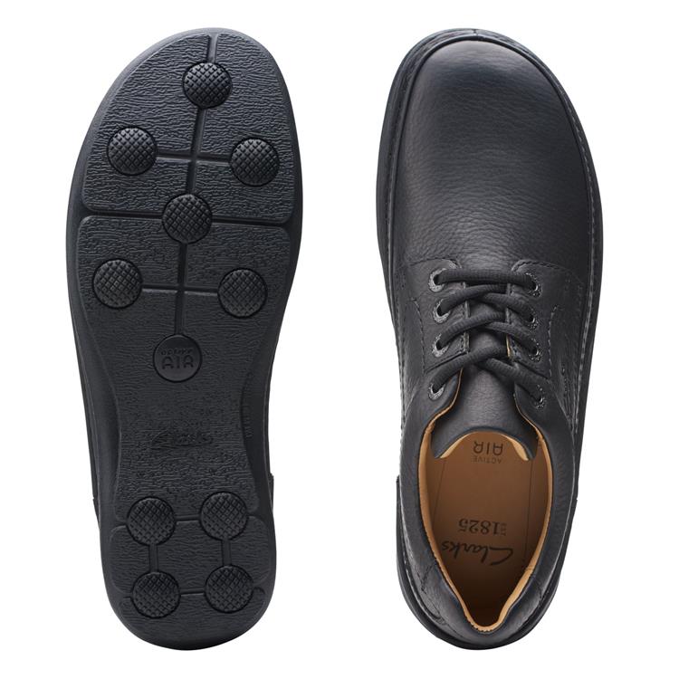 Clarks Nature Three black leather