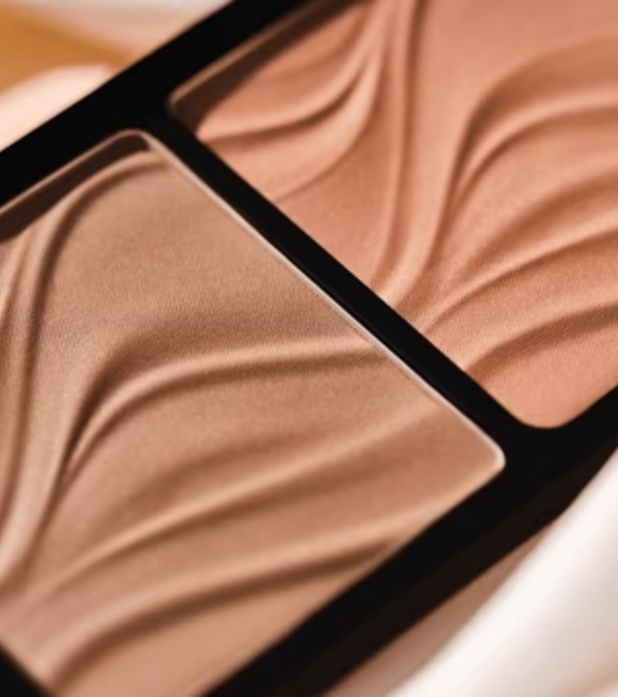 Catrice - Paleta Facial Butter Like Bronze & Contour - 010: Born To Shape