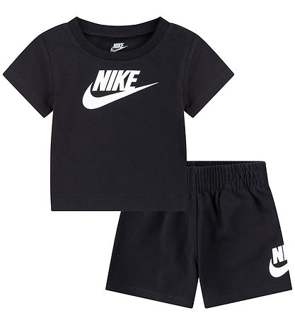 Nike Shorts Set - T-Shirt/Shorts - Schwarz