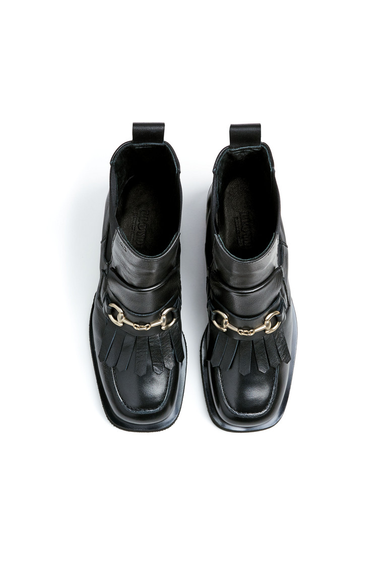 STIEFELETTE Schwarz