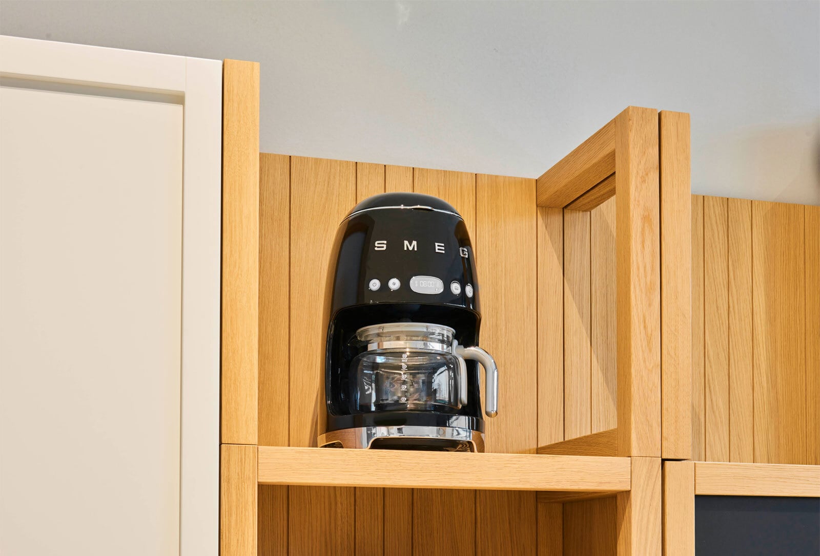 SMEG Filter-Kaffeemaschine schwarz