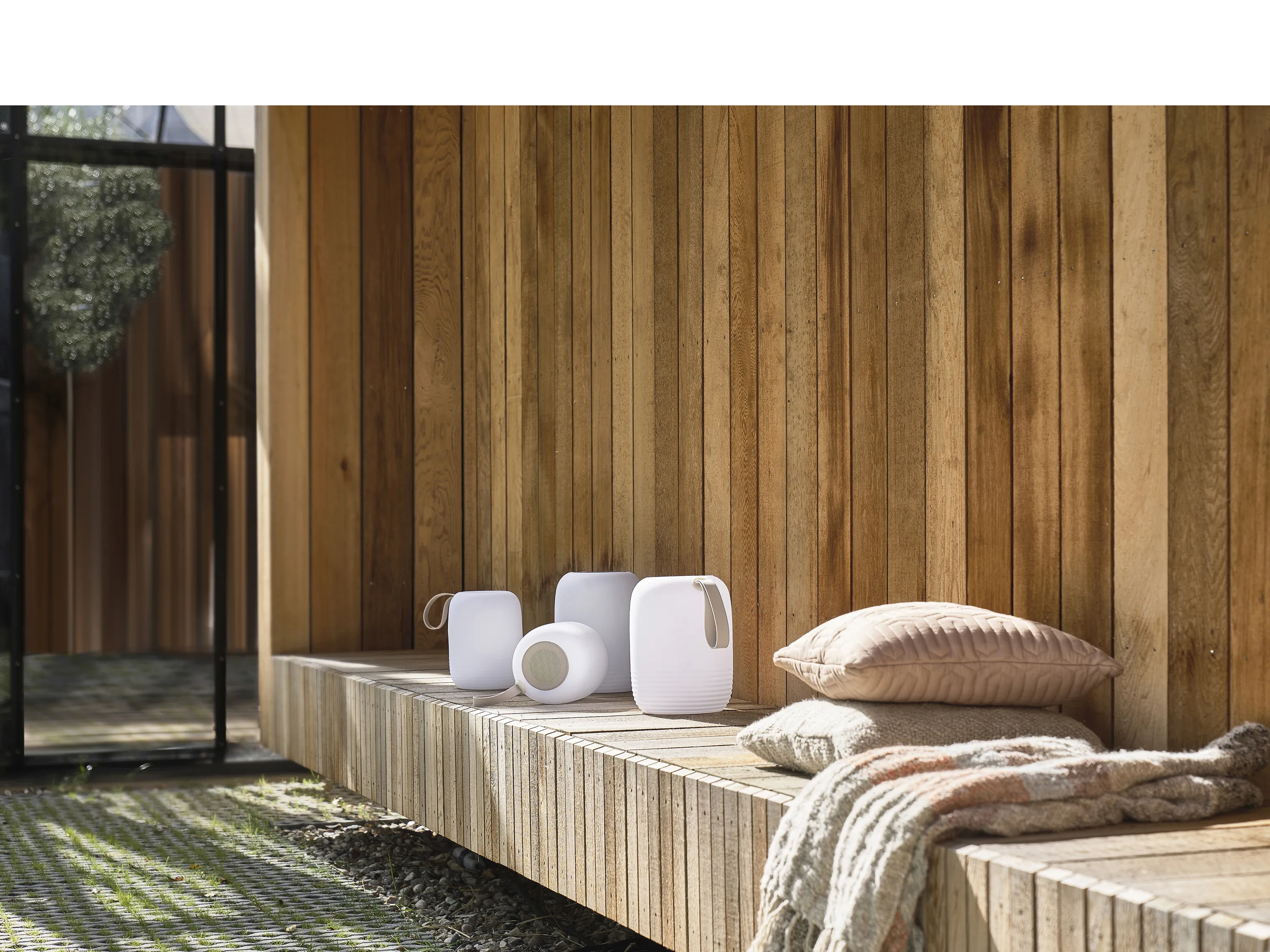 Villa Collection Hav LED Lampe m. højttaler