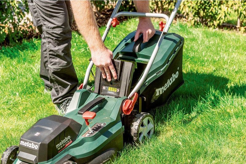 Metabo RM 36-18 LTX BL 36 Grasmaaier - Accu - Groen - Li-ion