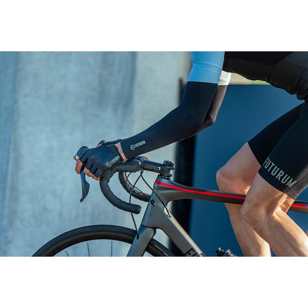 FUTURUM Light Armwarmers Zwart