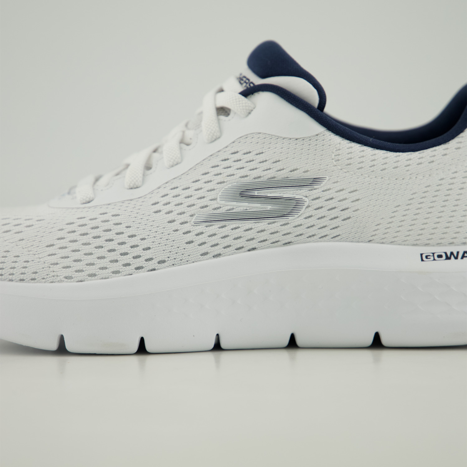 Skechers GO WALK FLEX