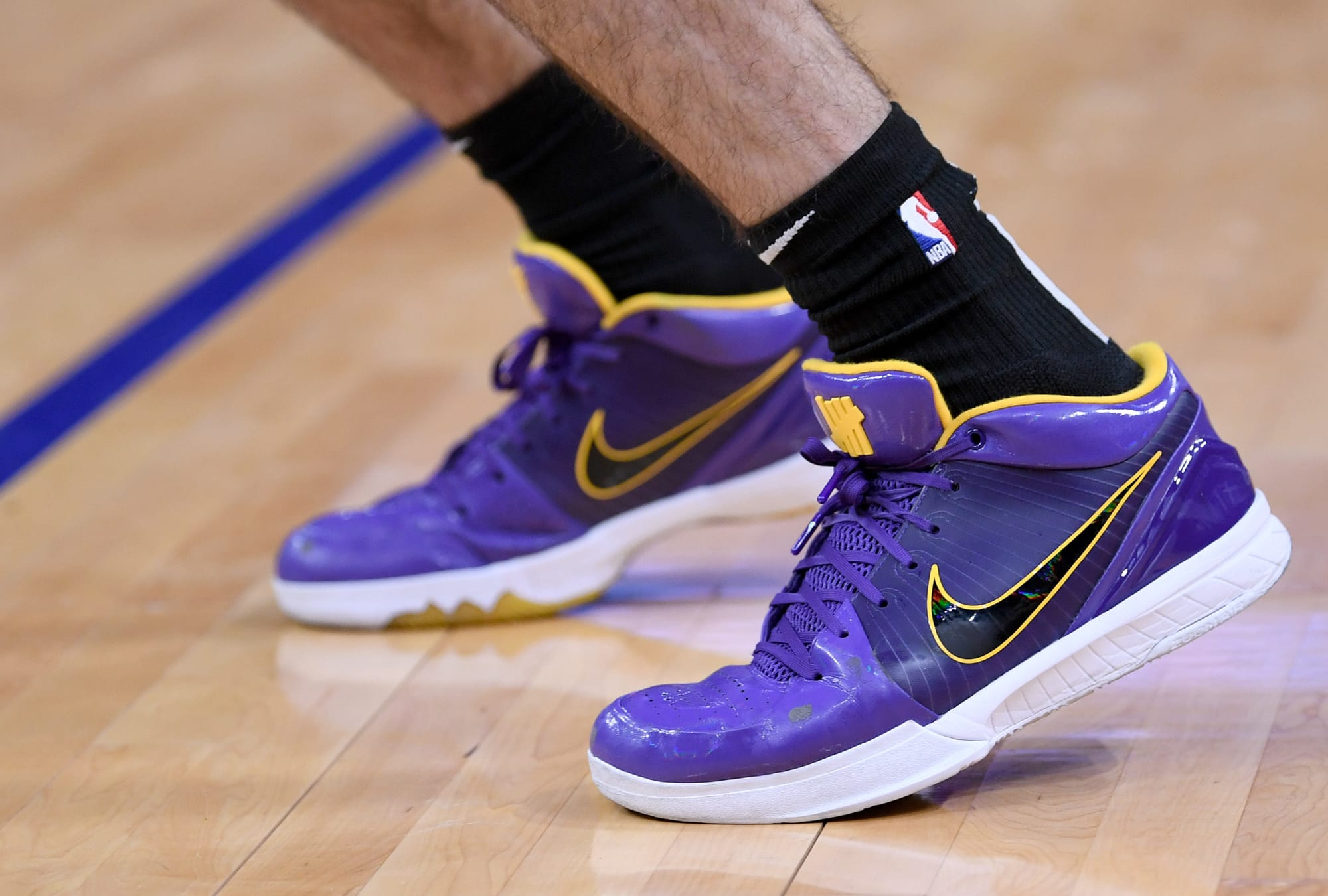 Nike Kobe 4 Protro Undefeated Los Angeles Lakers