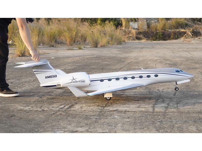 Amewi Business Jet AM650 1766 mm PNP Originalgetreuer Passagier Jet mit 2 Impeller