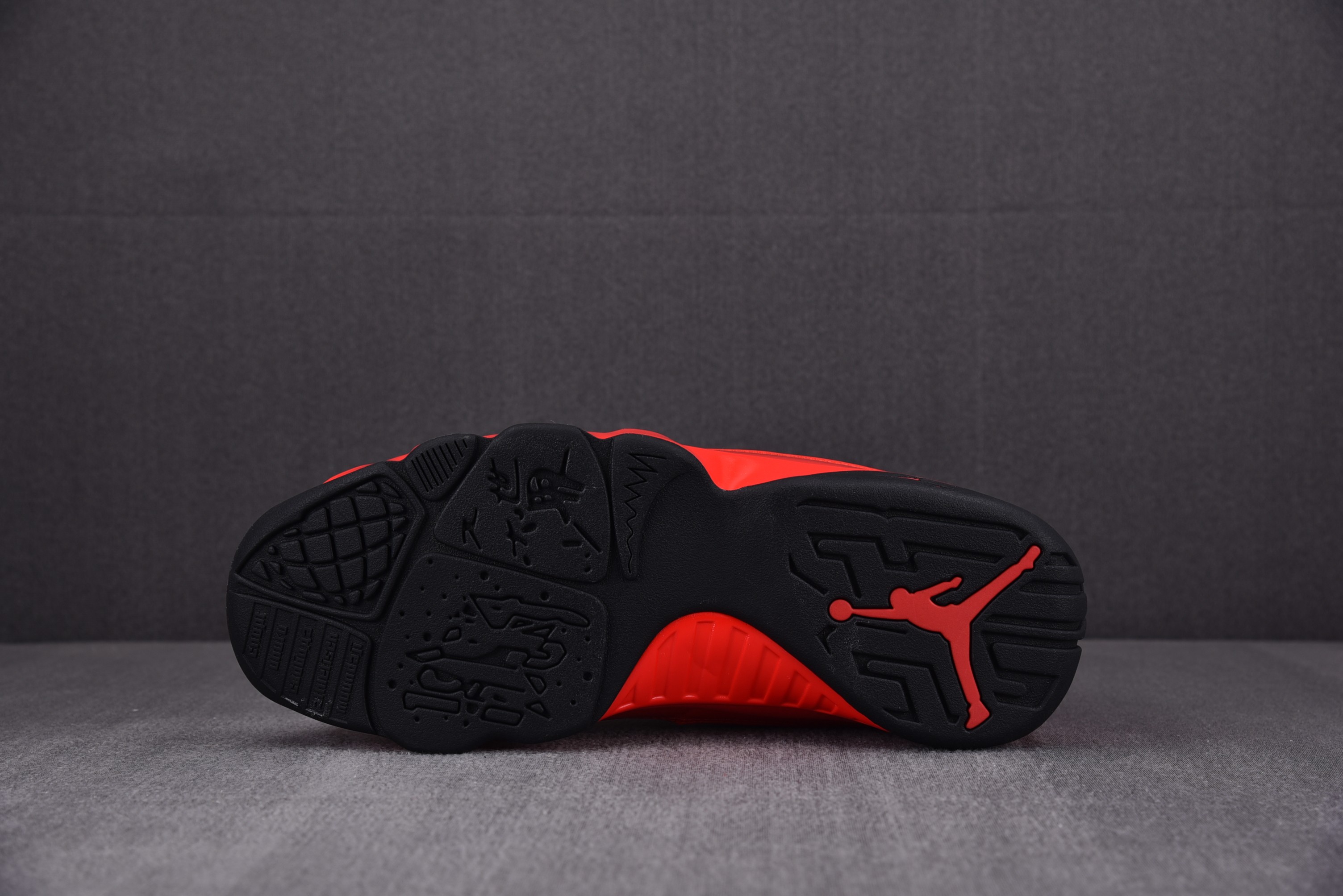 Jordan 9 Retro Chile Red