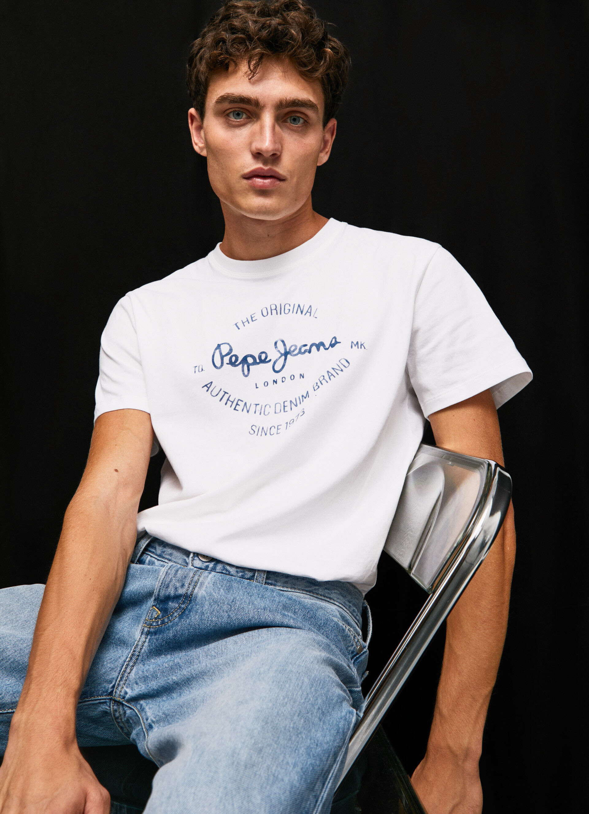 Camiseta de algodão com logotipo estampado - branca
