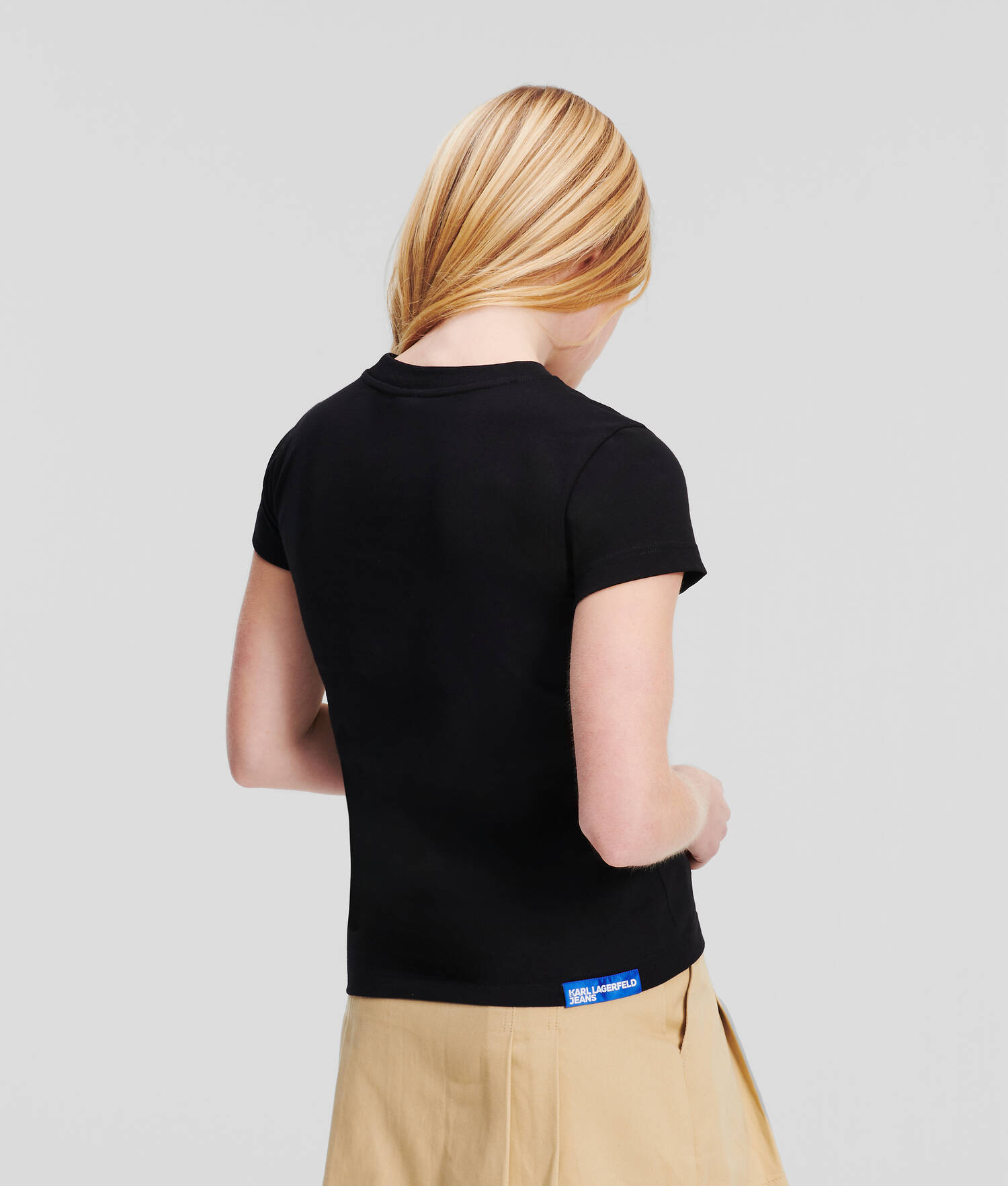 T-SHIRT AJUSTÉ AVEC LOGO KLJ