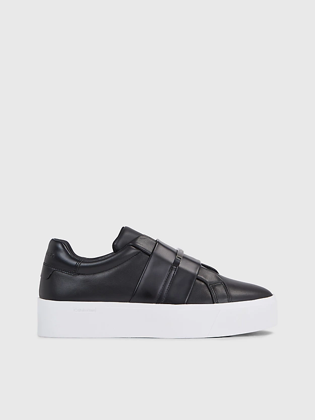 Sapatos de couro sem cadarço