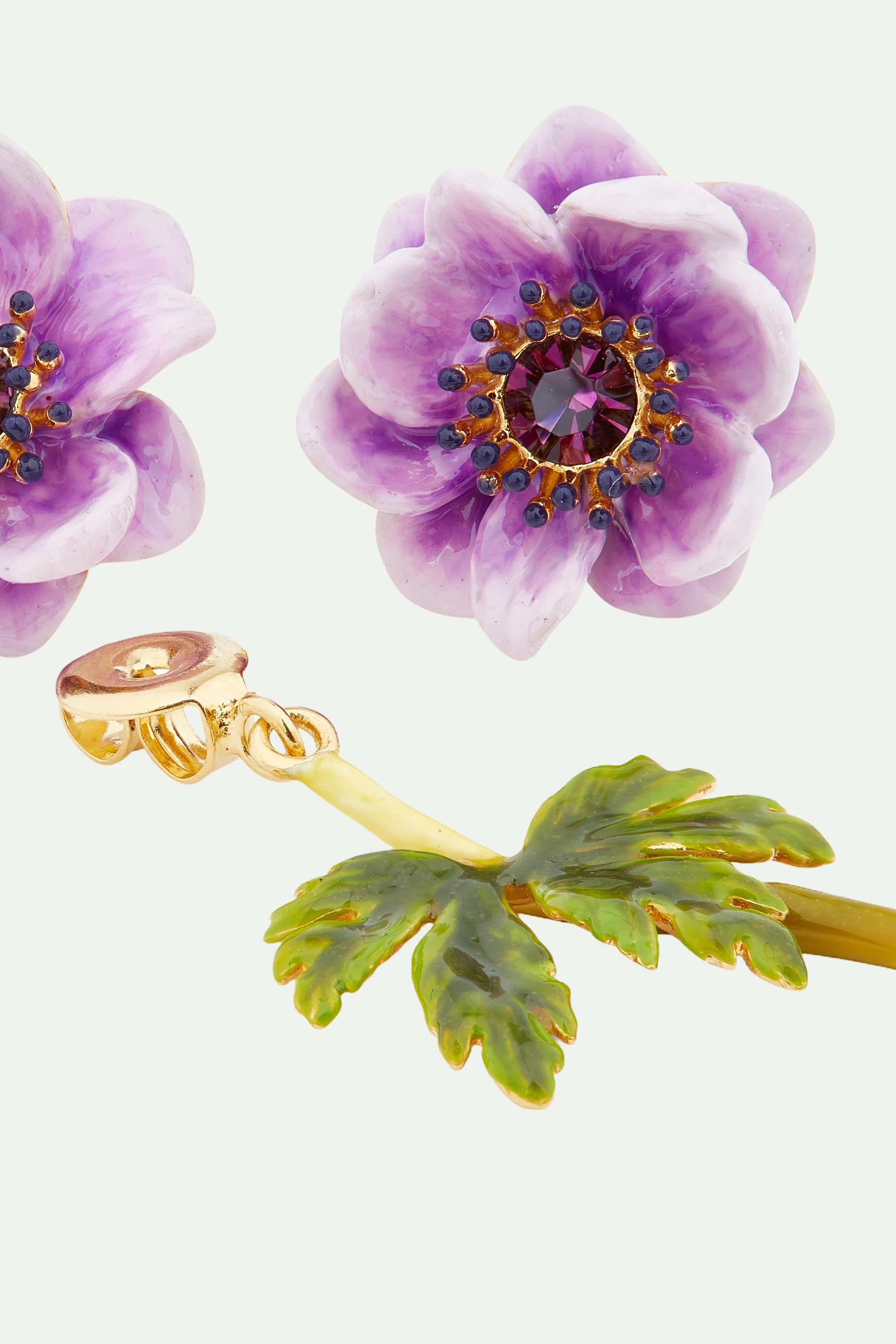 Boucles d'oreilles asymétriques anémones | Violet