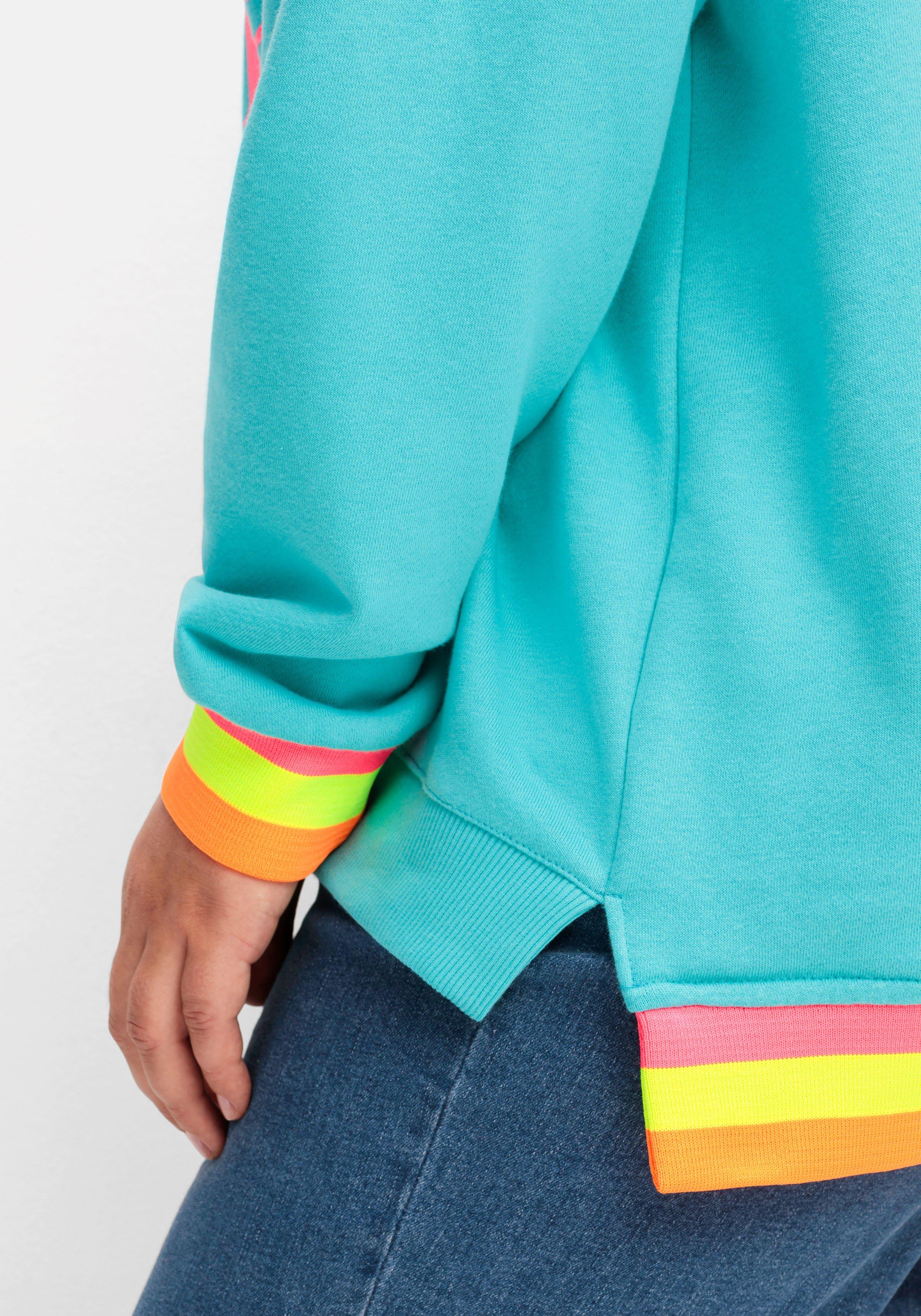 Sweatshirt mit Frontdruck und Ringelbündchen