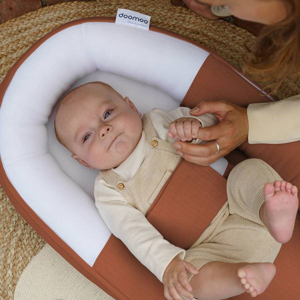 doomoodoomoo   Babynest Cocoon Jersey teracotta