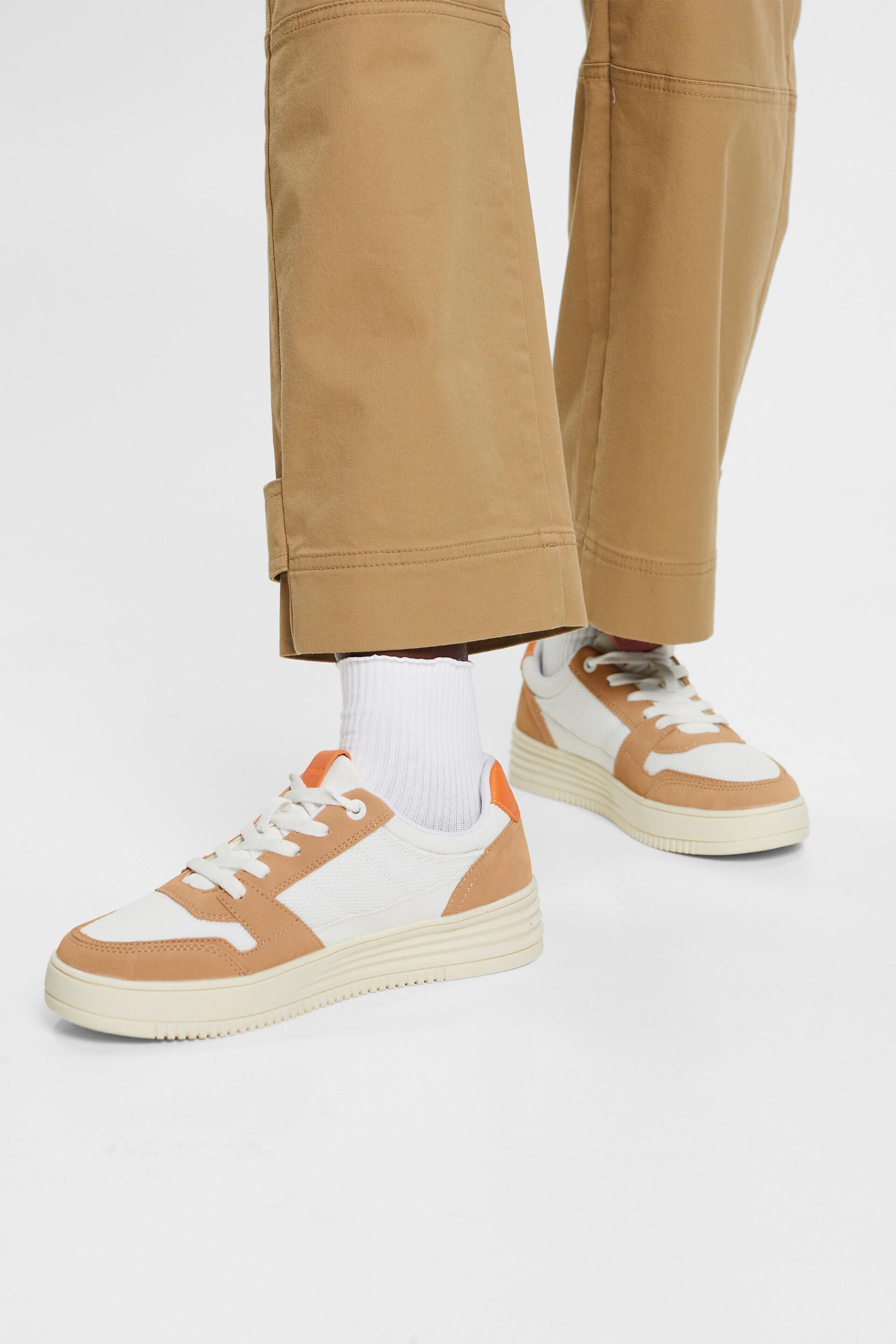 Sneakers dotées d’une semelle à plateau