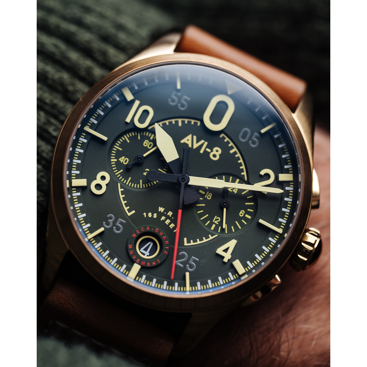 Montre AVI 8 Spitfire homme acier doré bracelet cuir caramel