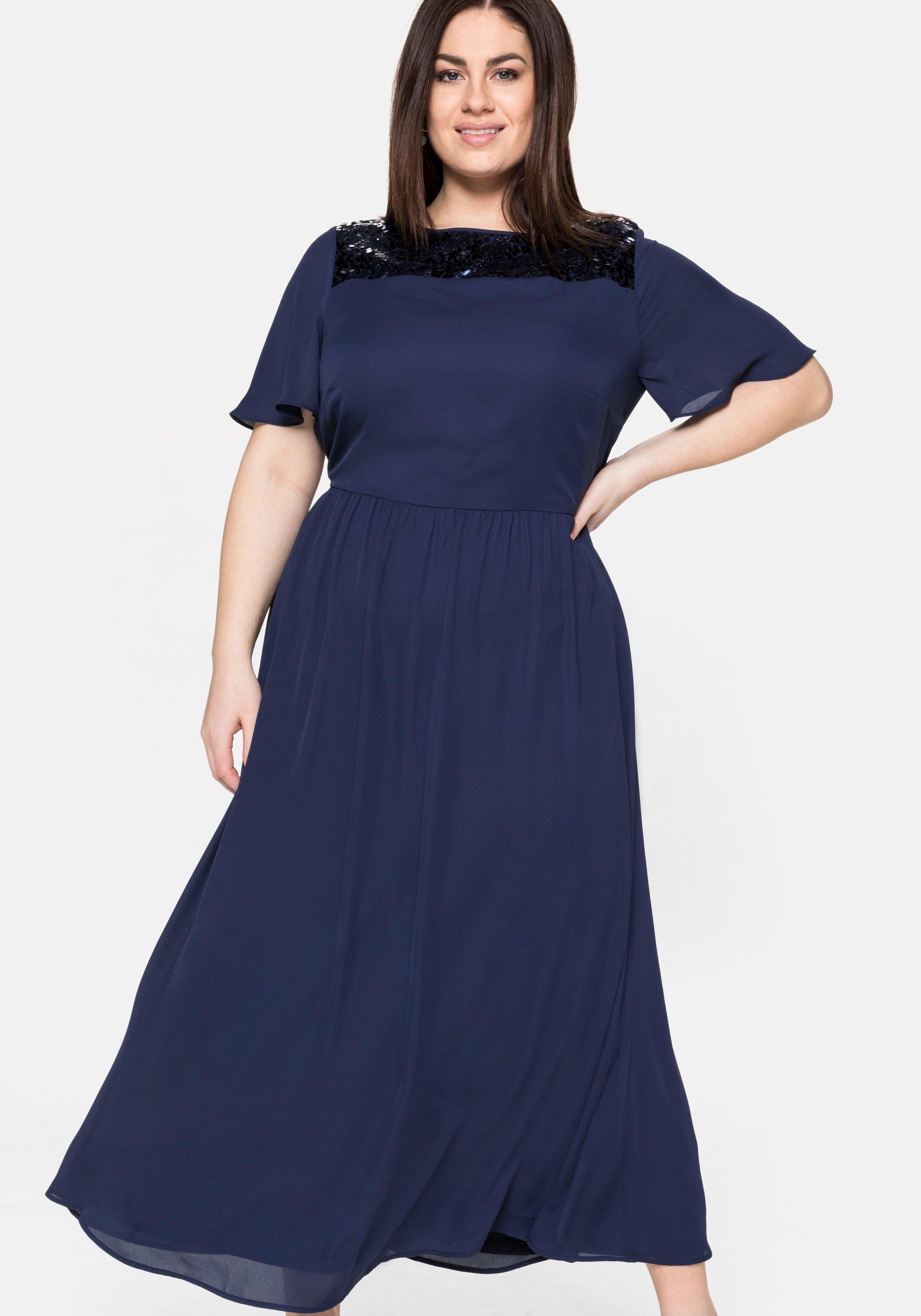 Abendkleid aus Chiffon, mit Pailletten-Einsatz