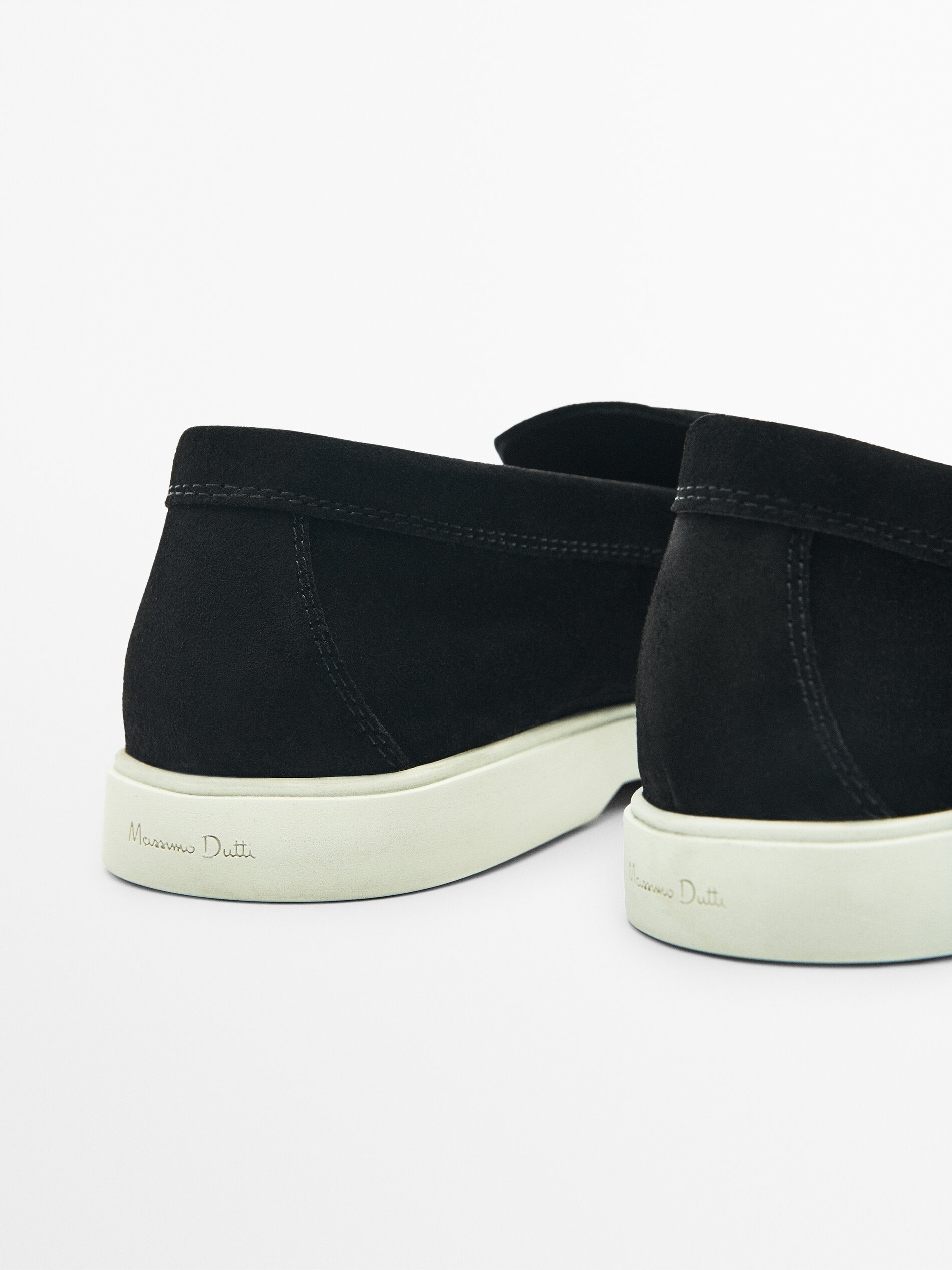 MOCASSIM DE COURO SALVO - PRETO