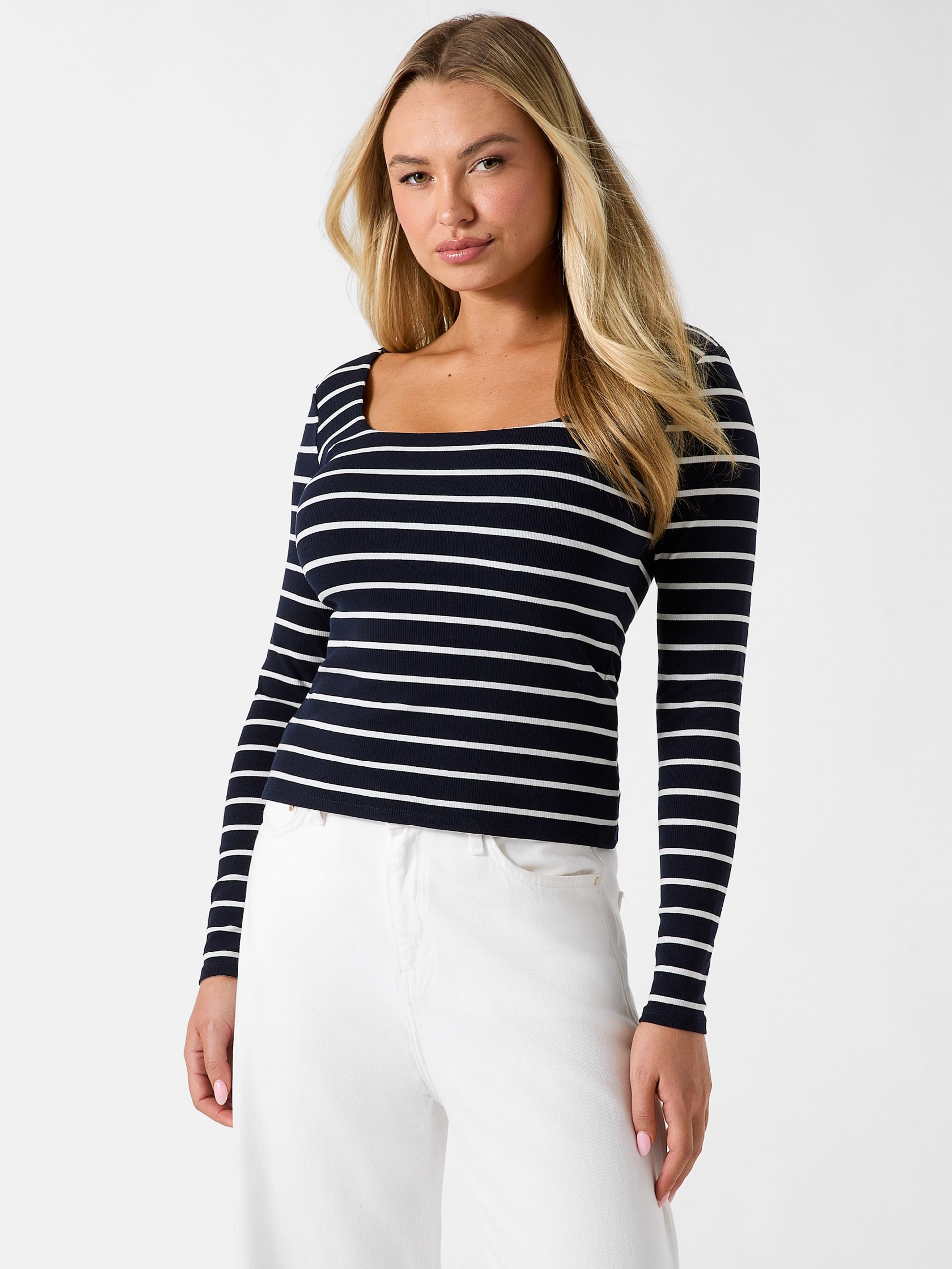 Blusa listrada de corte justo