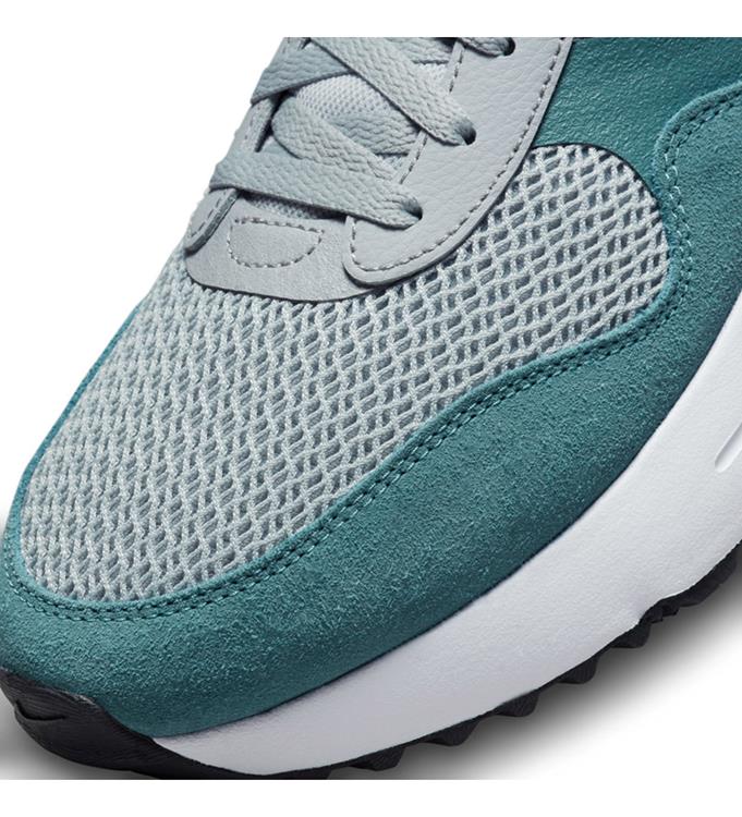 Nike Men Air Max SYSTM Sneakers
