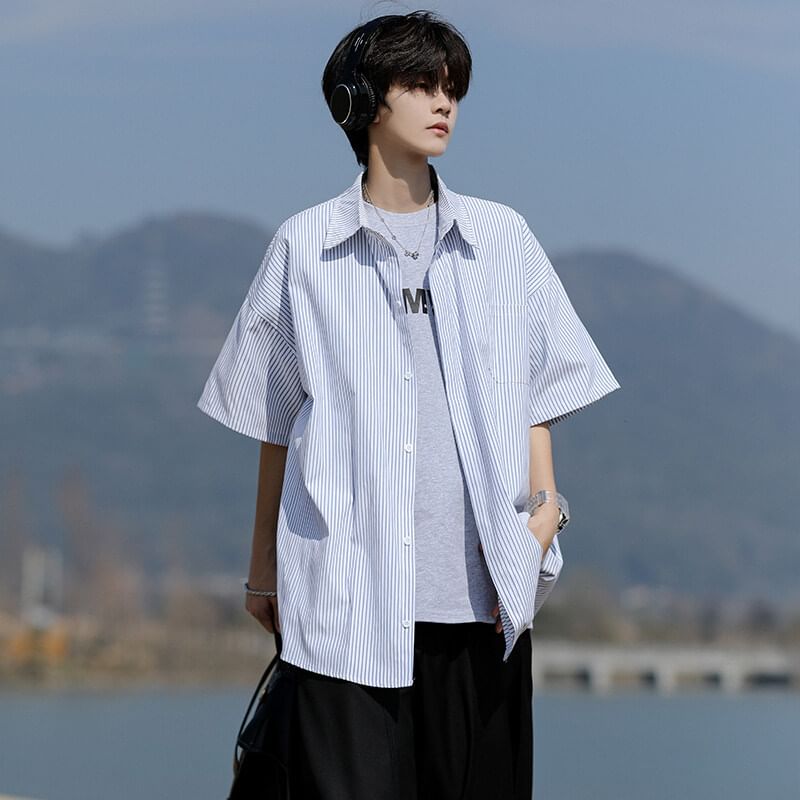 Sheck - Oversized overhemd met korte mouwen, kraag en strepen, met verlaagde schouders