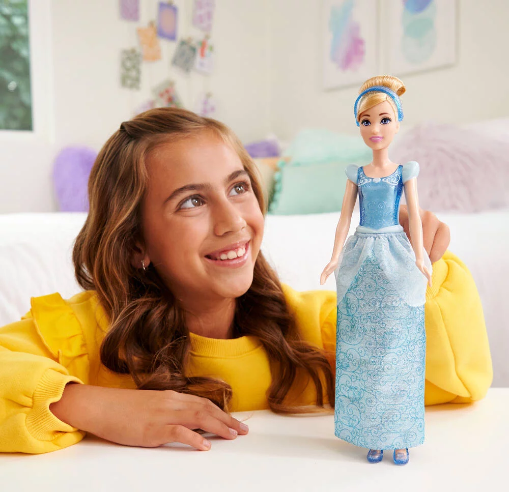 DISNEY PRINCESS - POUPEE CENDRILLON 29 CM