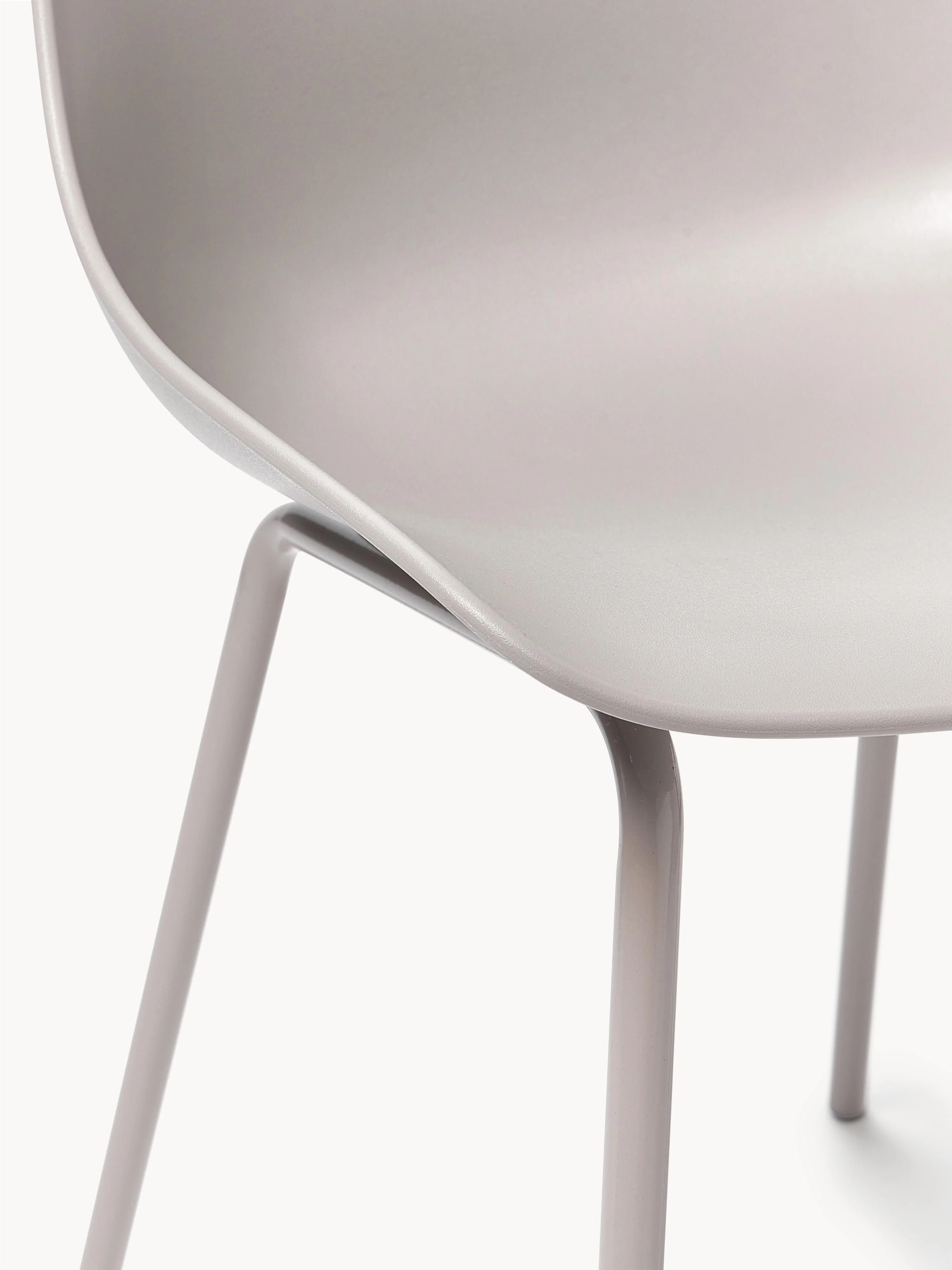 Kunststoffen stoelen Dave met metalen poten, 2 stuks