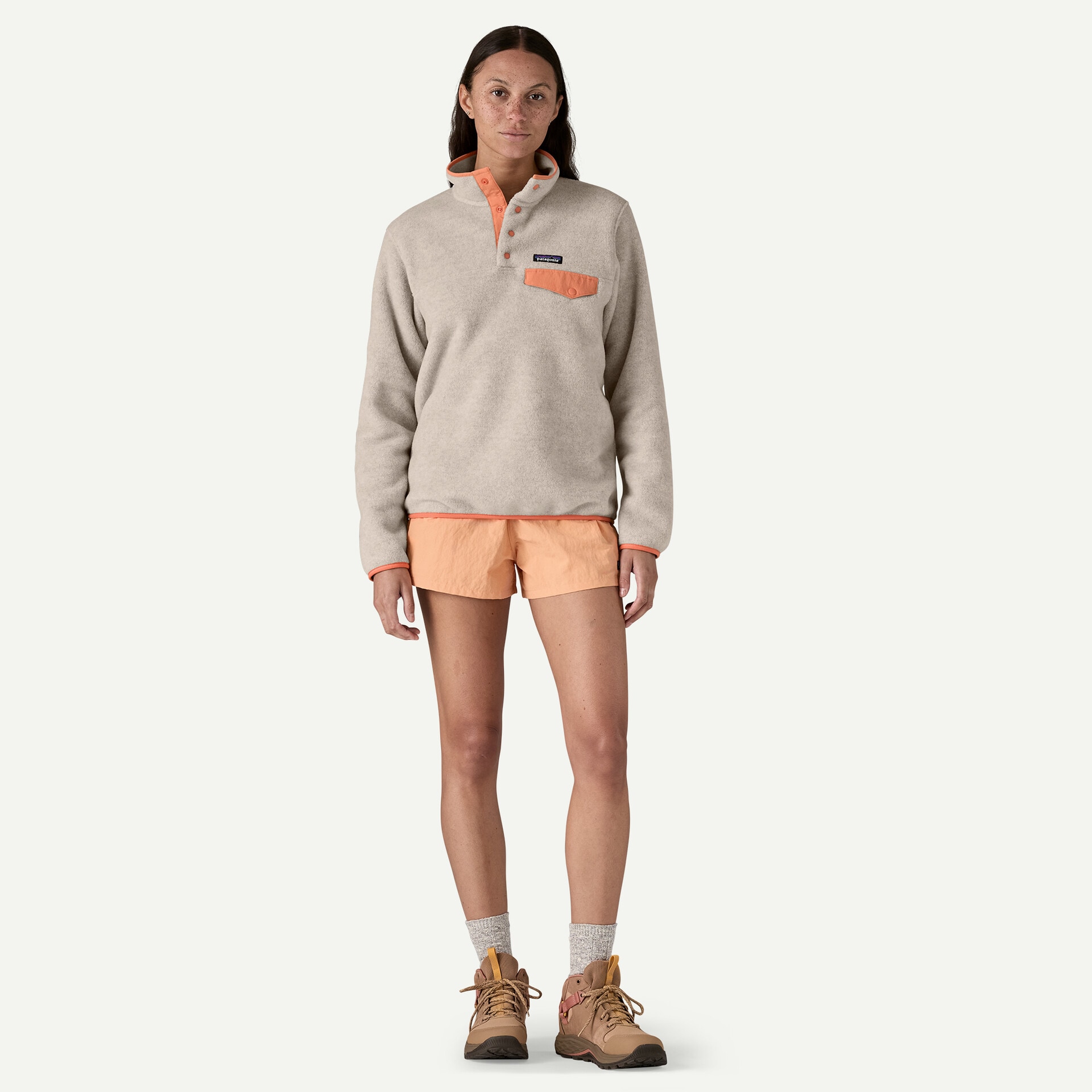 Patagonia W's LW Synch Snap-T P/O<br>Supermyk og deilig fleecegenser!