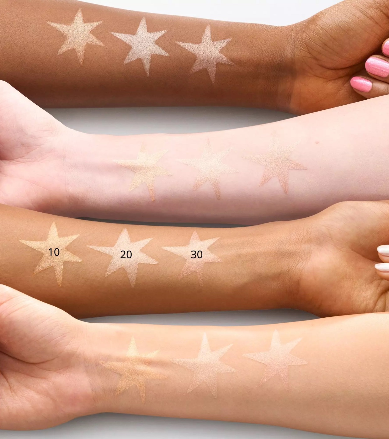 essence - Iluminador em Pó Cremoso Soft Touch - 10: Soft Glaze