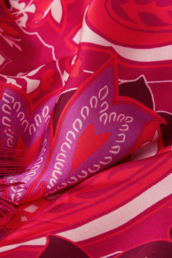 Kimono sensual de cetim viscose com estampa floral