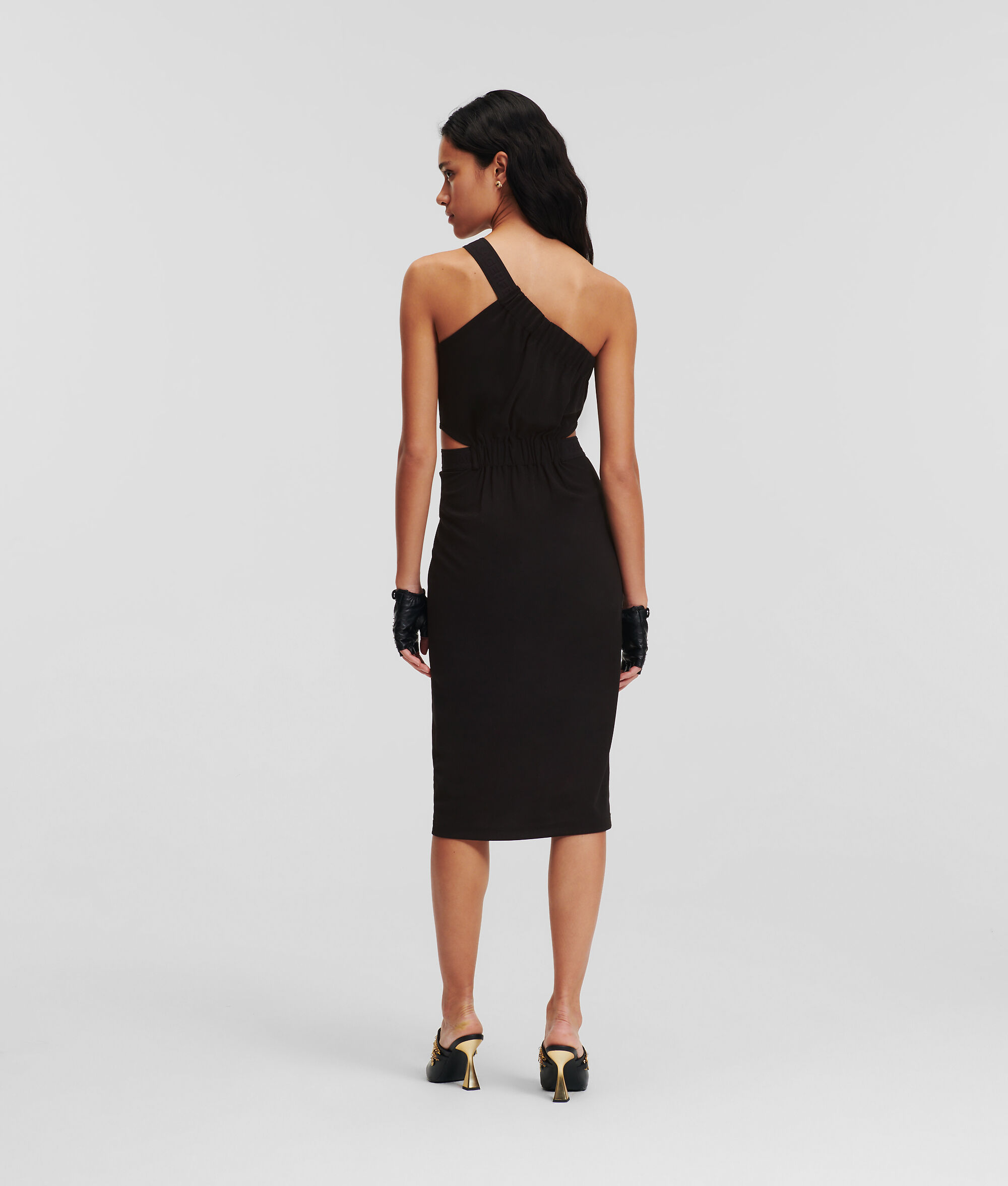 ROBE EN JERSEY AVEC DÉCOUPE