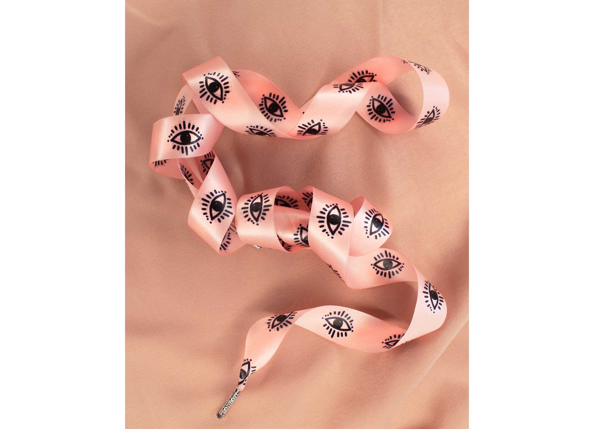 Lacets satin rose