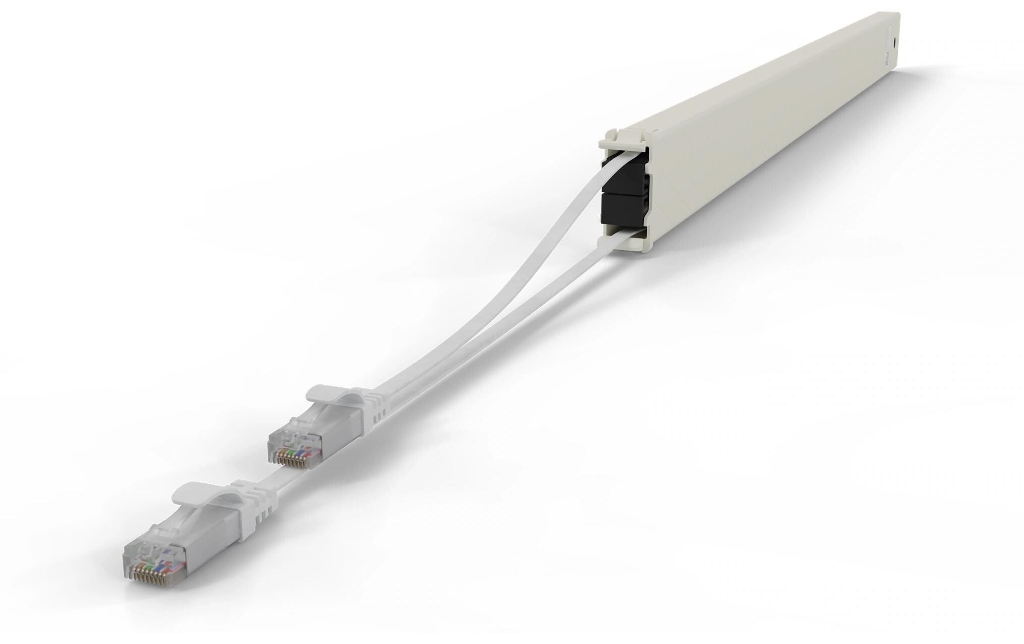 patchbox.one / Cassette / 46RU / Cat 6A, UTP, 2.5 m, WeissAll-in-One Lösung für Ordnung im Netzwerkschrank