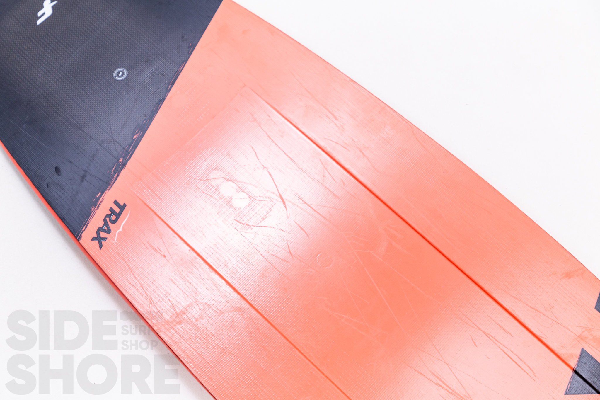 F.one Trax carbon - complète - 135x39  #28