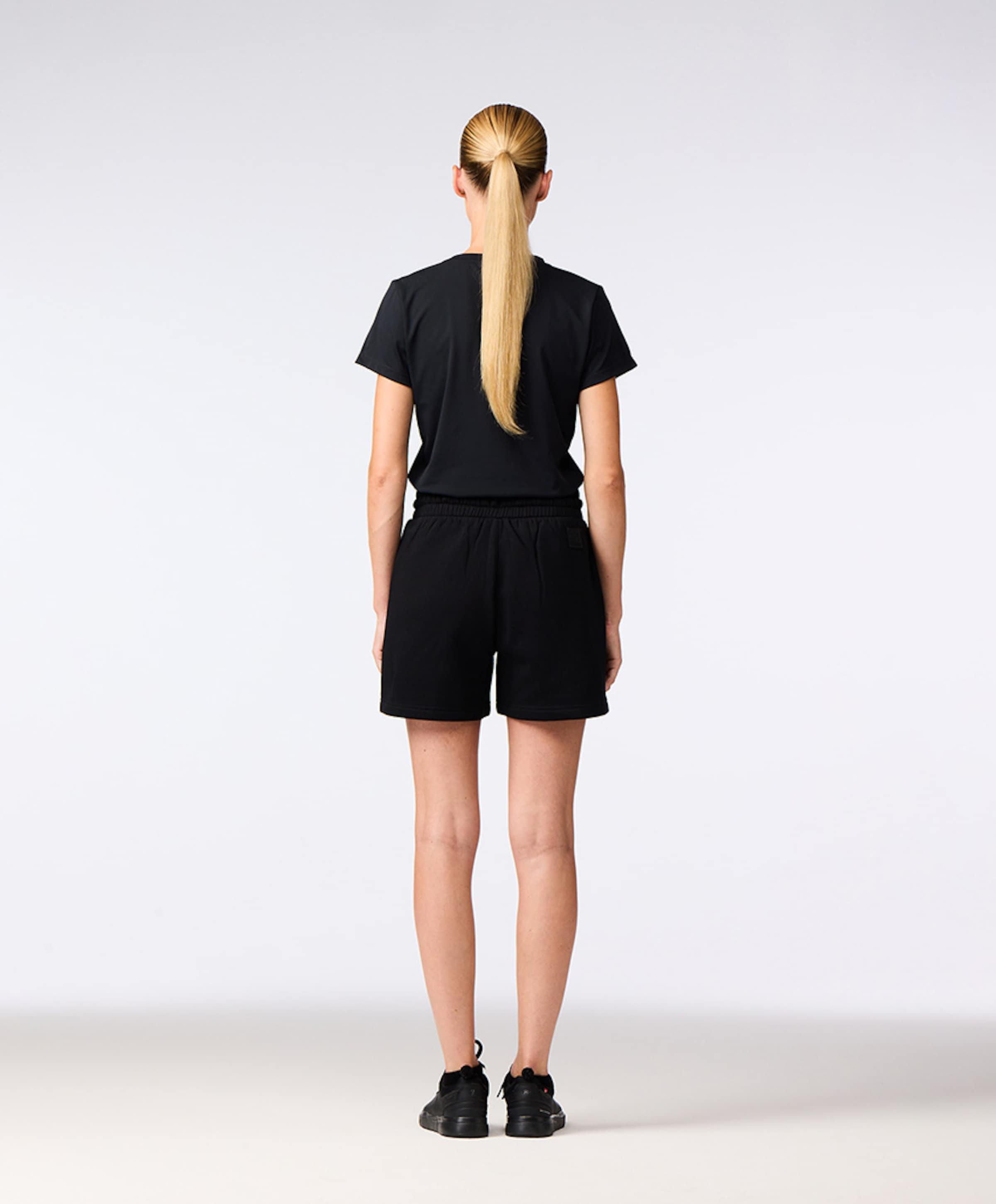 Goldbergh NICE dames shorts zwart