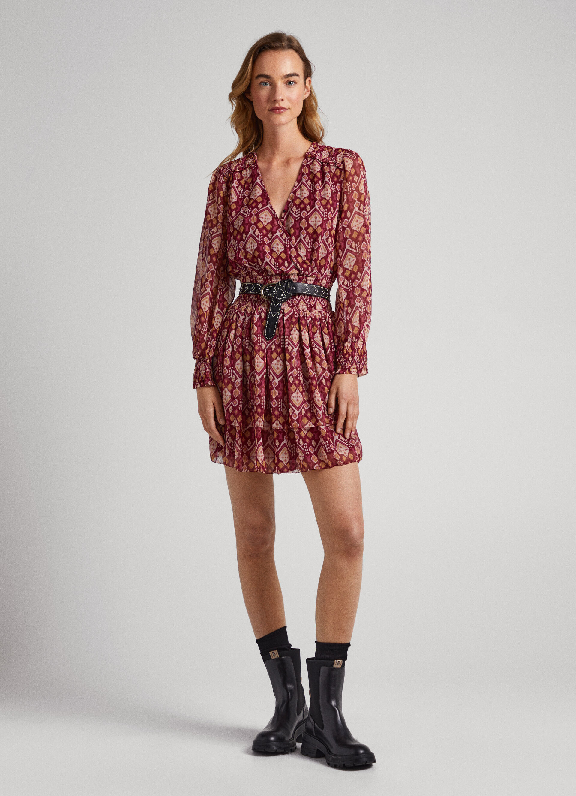 VESTIDO ORNAMENTAL DE CHIFFON - multicolorido
