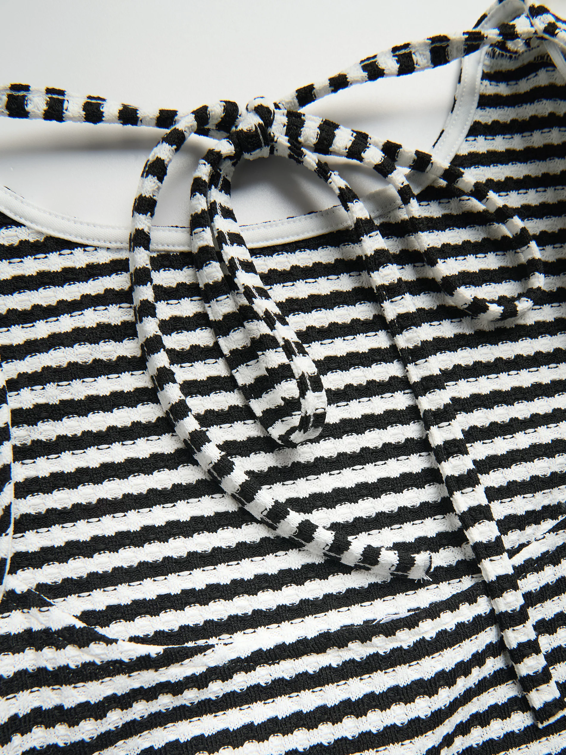 Mini-Kleid mit Streifen