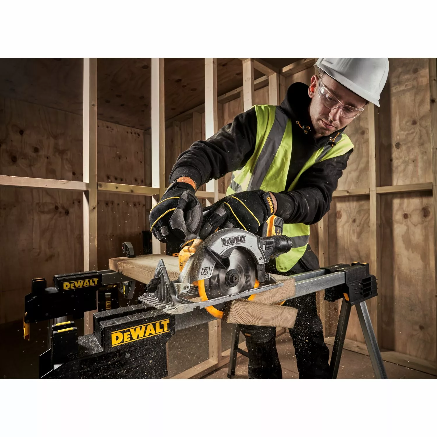 DeWALT DCS565P2-QW 18V Li-ion Accu Cirkelzaag set (2x 5.0Ah) in TSTAK koffer - 185 mm