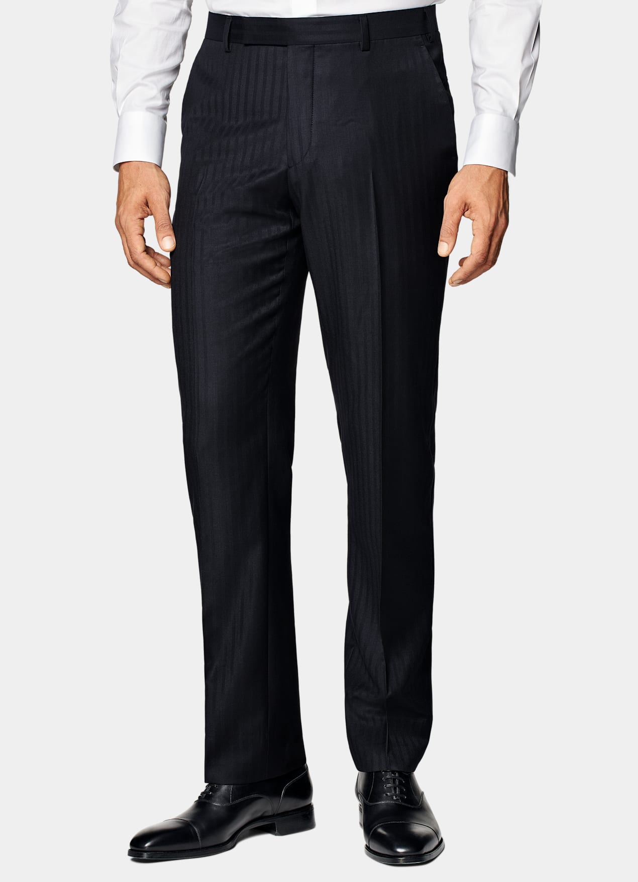 Costume Milano coupe Tailored bleu marine à rayures