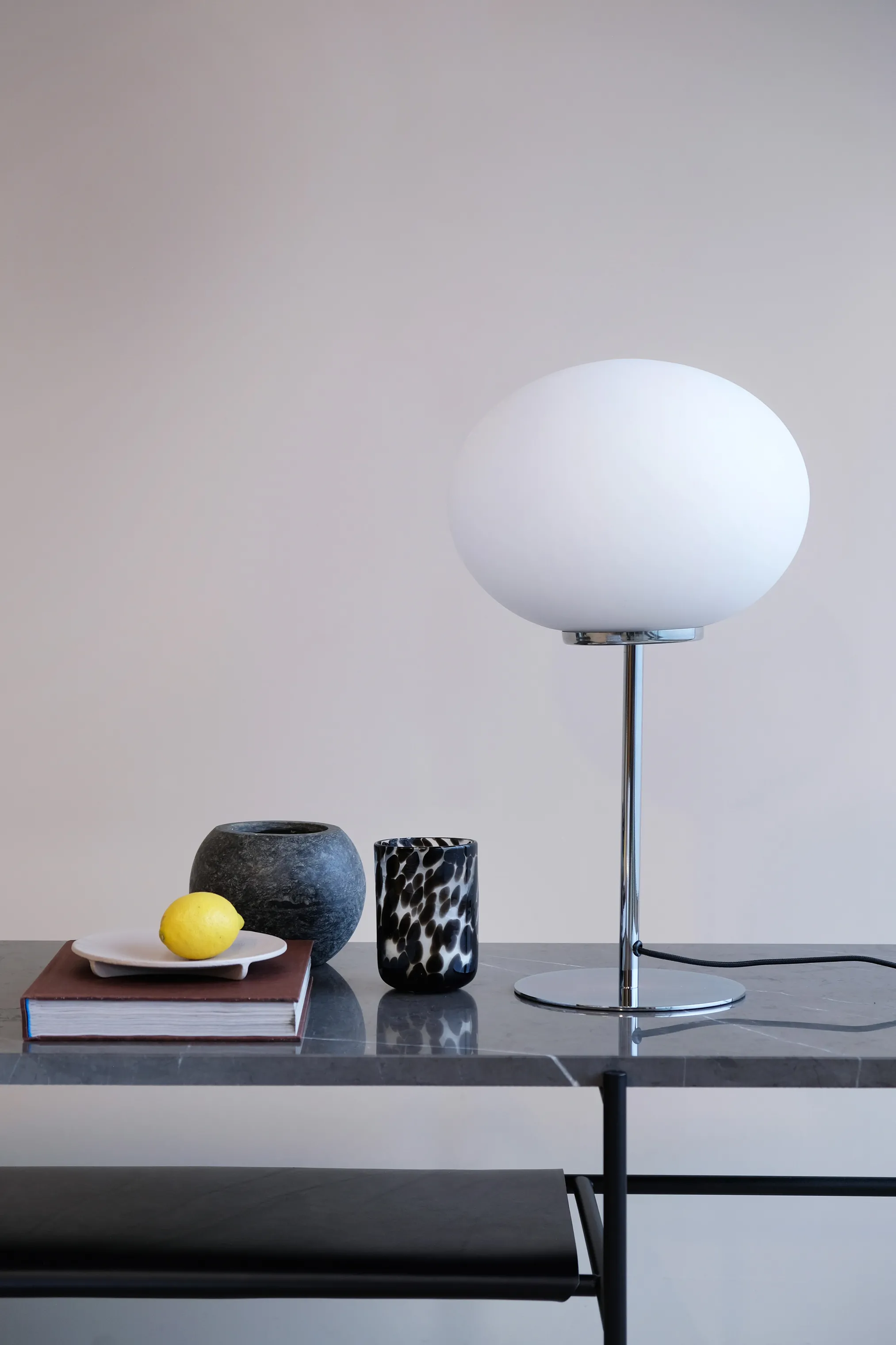 Dyberg Larsen Queen Bordlampe