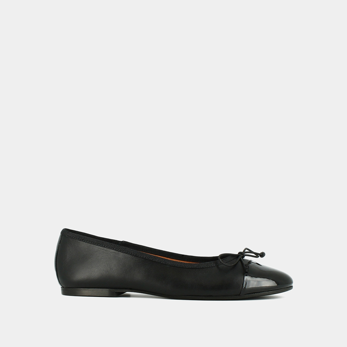 Ballerines à bouts ronds et nœuds  en vernis cuir noir