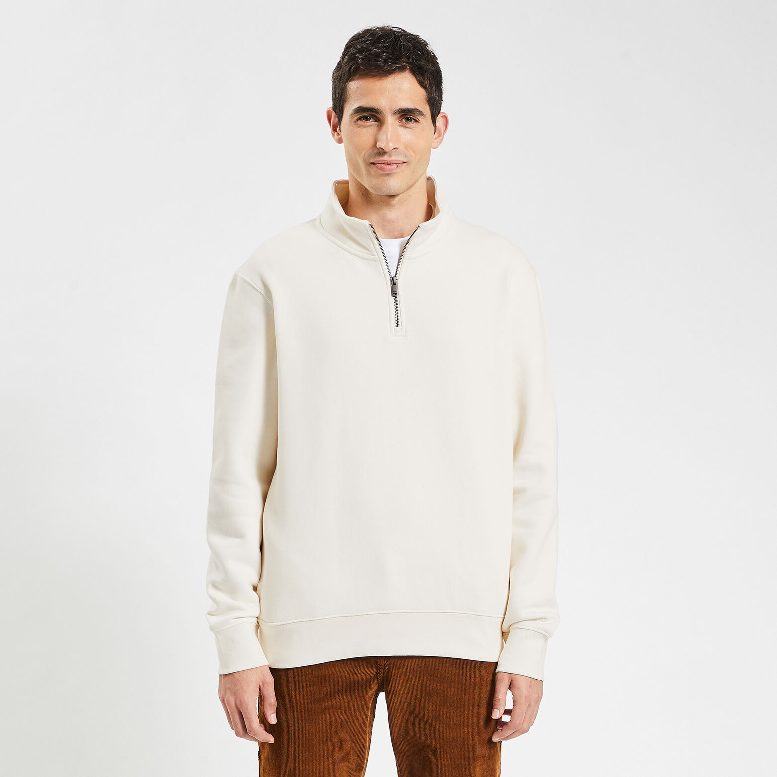 Sweat à col montant zippé Ecru
