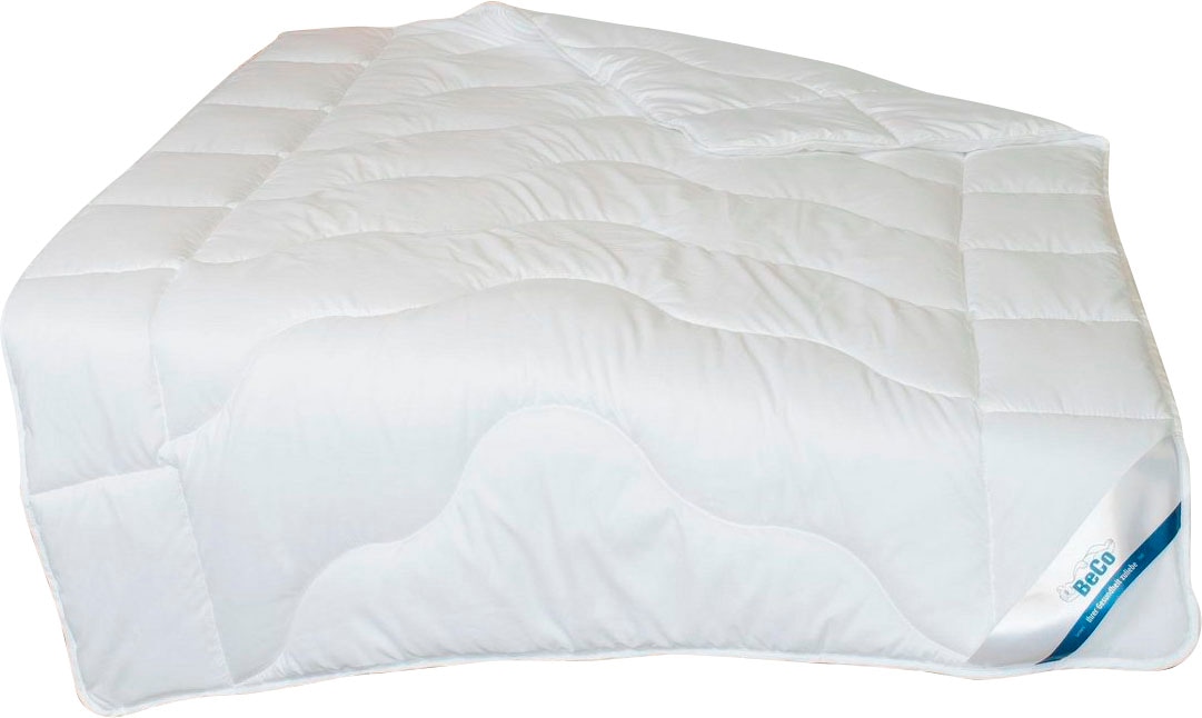 Beco Microfaserbettdecke »Royal Soft Duo, Bettdecke 135x200 und weitere Grössen!« leicht Füllung Polyester Bezug Microfaser 1 Stk. tlg. 2-in-1 Wohlfühlpaket: Bettdecke & gratis Handmassagegerät