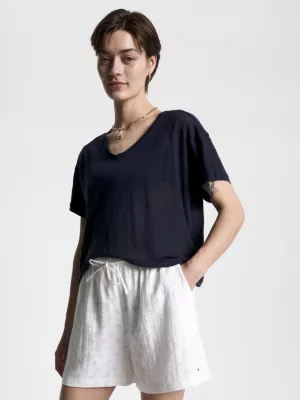 Camiseta de linho com decote em V e modelagem relaxada