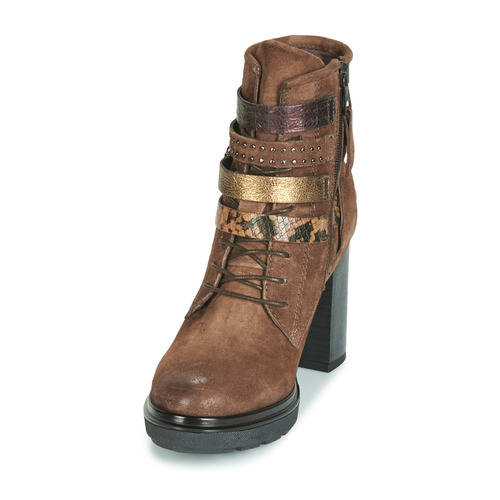 Metamorf'Ose - FALENCIA - Camel