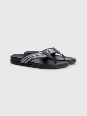 Chinelo de dedo com tira de tecido exclusiva