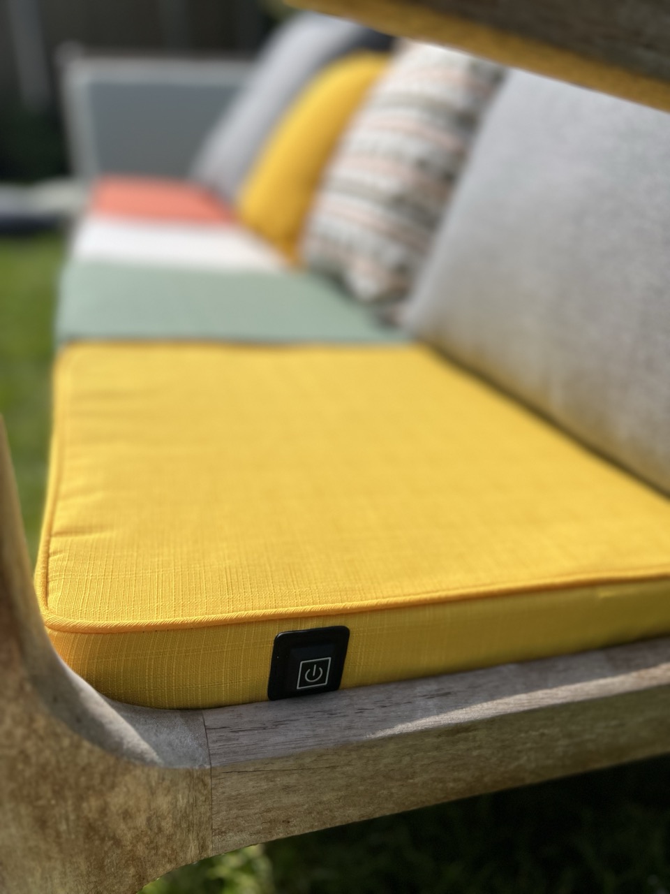 Warmpi verwarmd outdoor zitkussen - Yellow