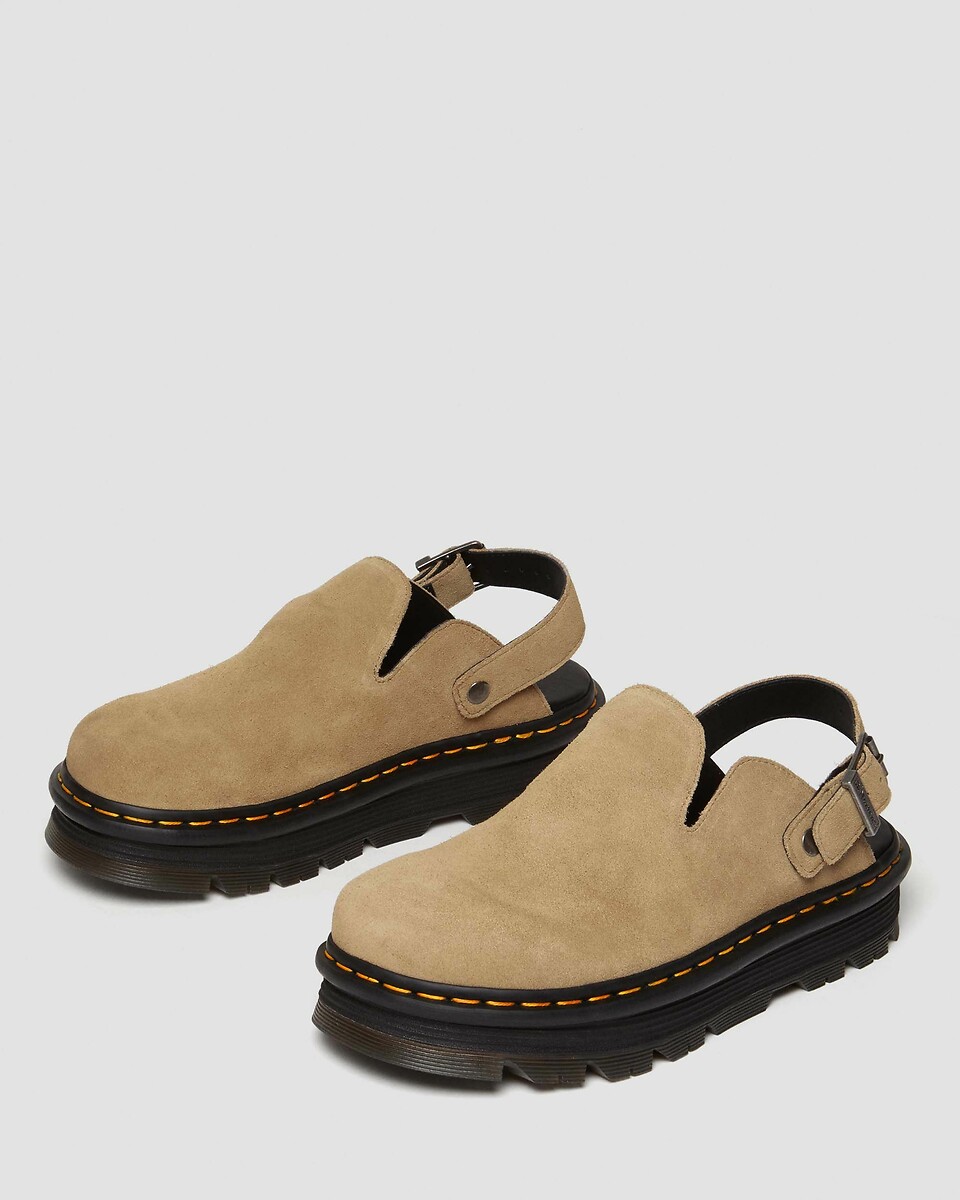 DR. MARTENS<br>Mules de camurça fechadas ZebZag