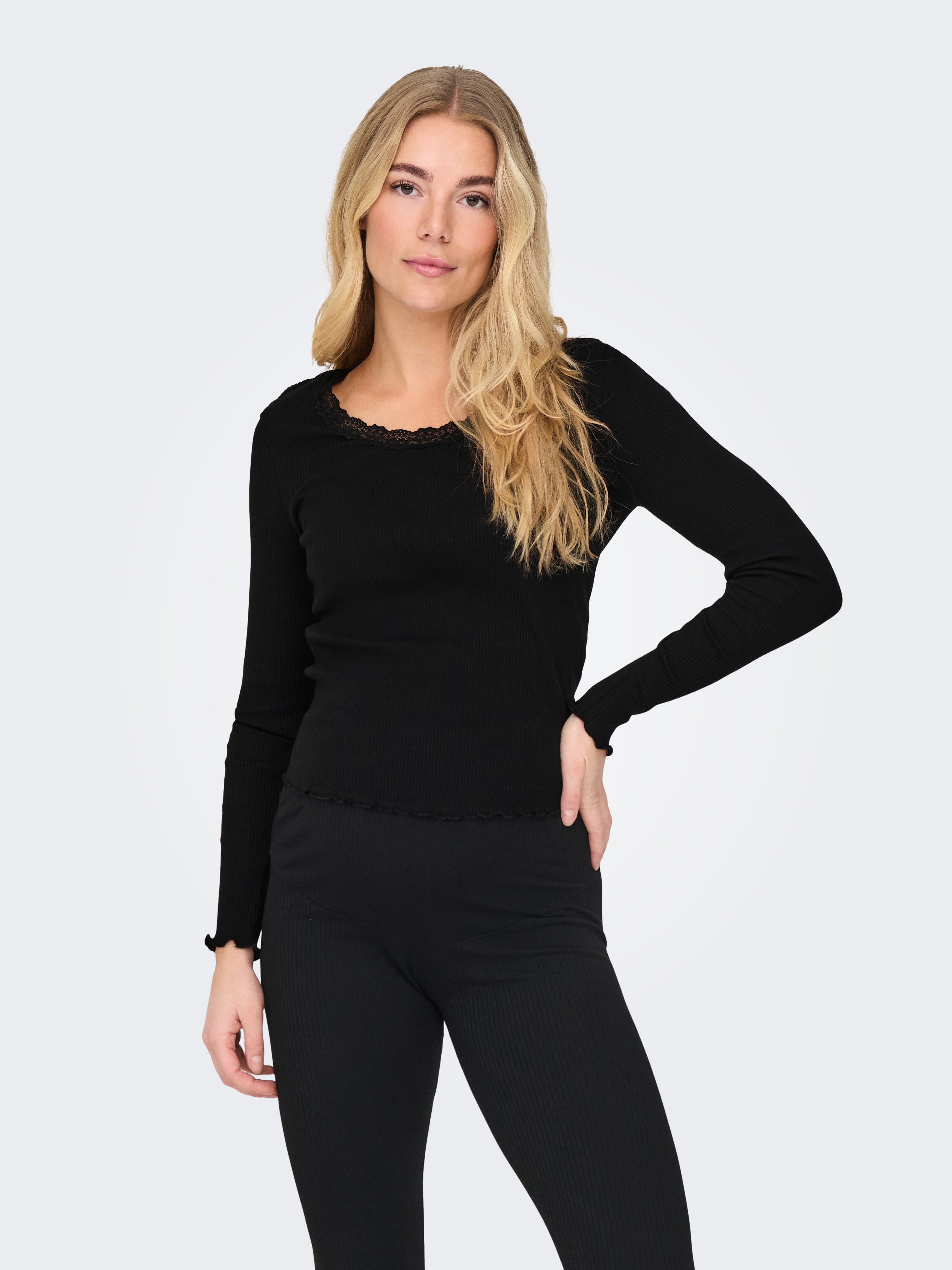 OLMXENA Top Black